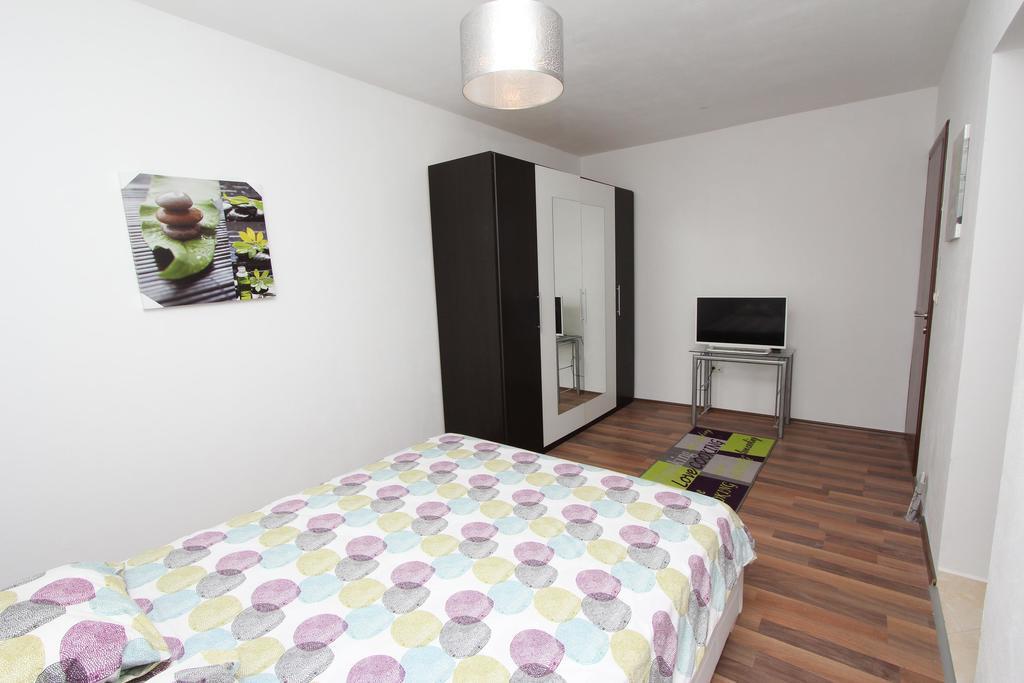 Apartments Horizont Ровинь Экстерьер фото